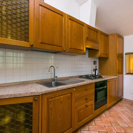 Apartment Apartment Montereggi-6 By Interhome